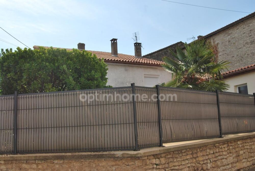 Vente Maison Maison de 120m2 à 5 minutes du bourg de BRIE et de CHAMPNIERS (16) Champniers