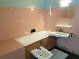  Immeuble � vendre 10 pi�ces 1100 m�