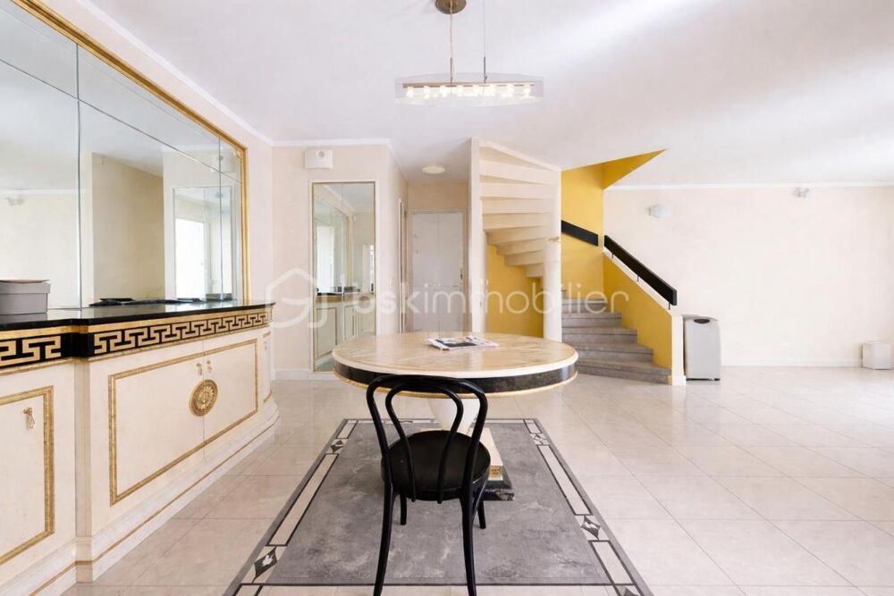 Vente Maison Maison  familiale avec jardin Gif sur yvette