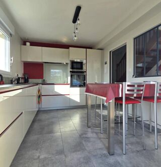  Maison à vendre 9 pièces 174 m²
