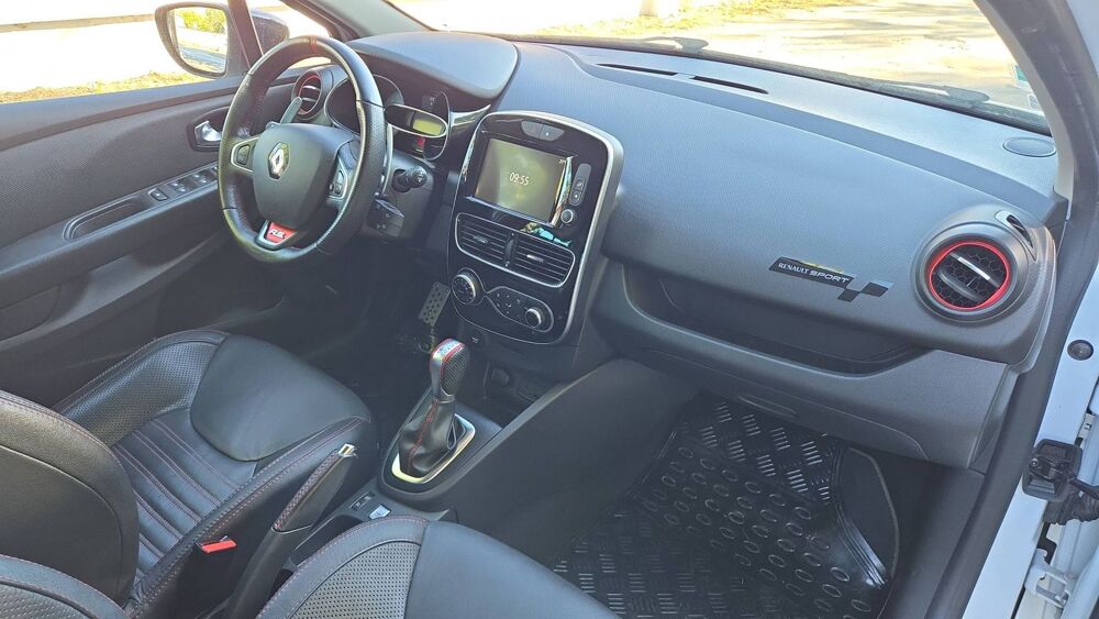 Clio 1.6 Turbo 220 EDC6 Trophy 2017 occasion 94370 Sucy En Brie