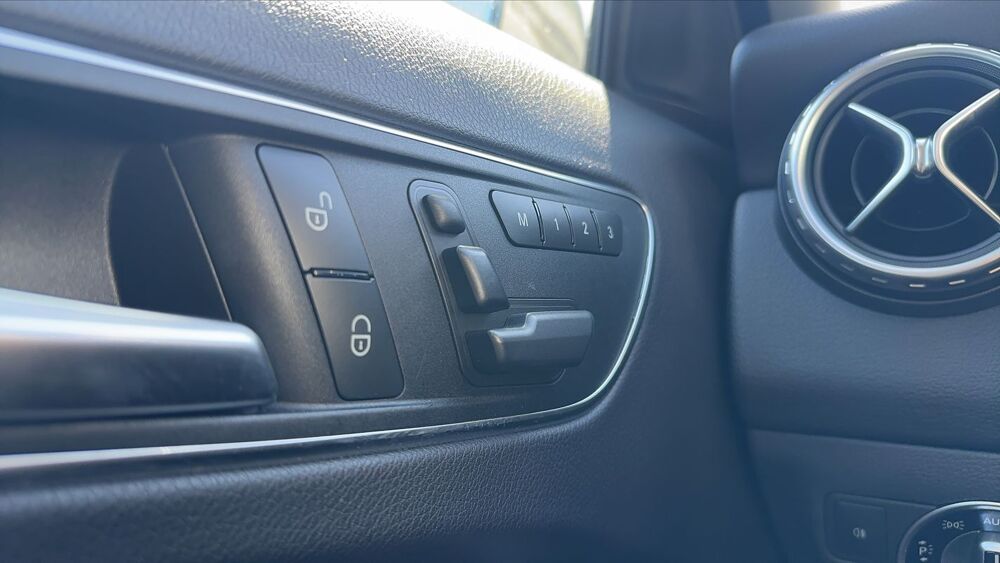 Classe GLA 200d 136 7G-Tronic Fascination - Automatique 2015 occasion 22810 Plounevez Moedec