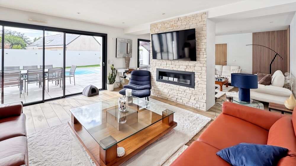 à vendre  Maison Saint-Barthélemy-d'Anjou (49124)