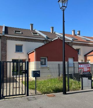  Maison  vendre 4 pices 99 m