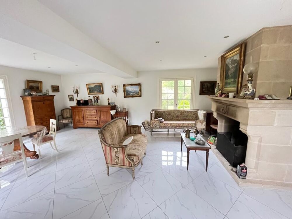 230 M² HABITABLE, GARAGE DE 150 M² ET TERRAIN DE 3735 M² A LA FERTE SOUS JOUARRE