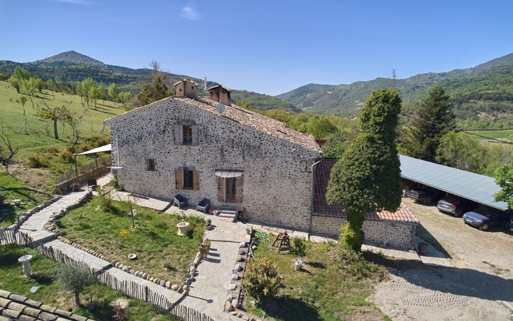 à vendre  Maison Thoard (04380)