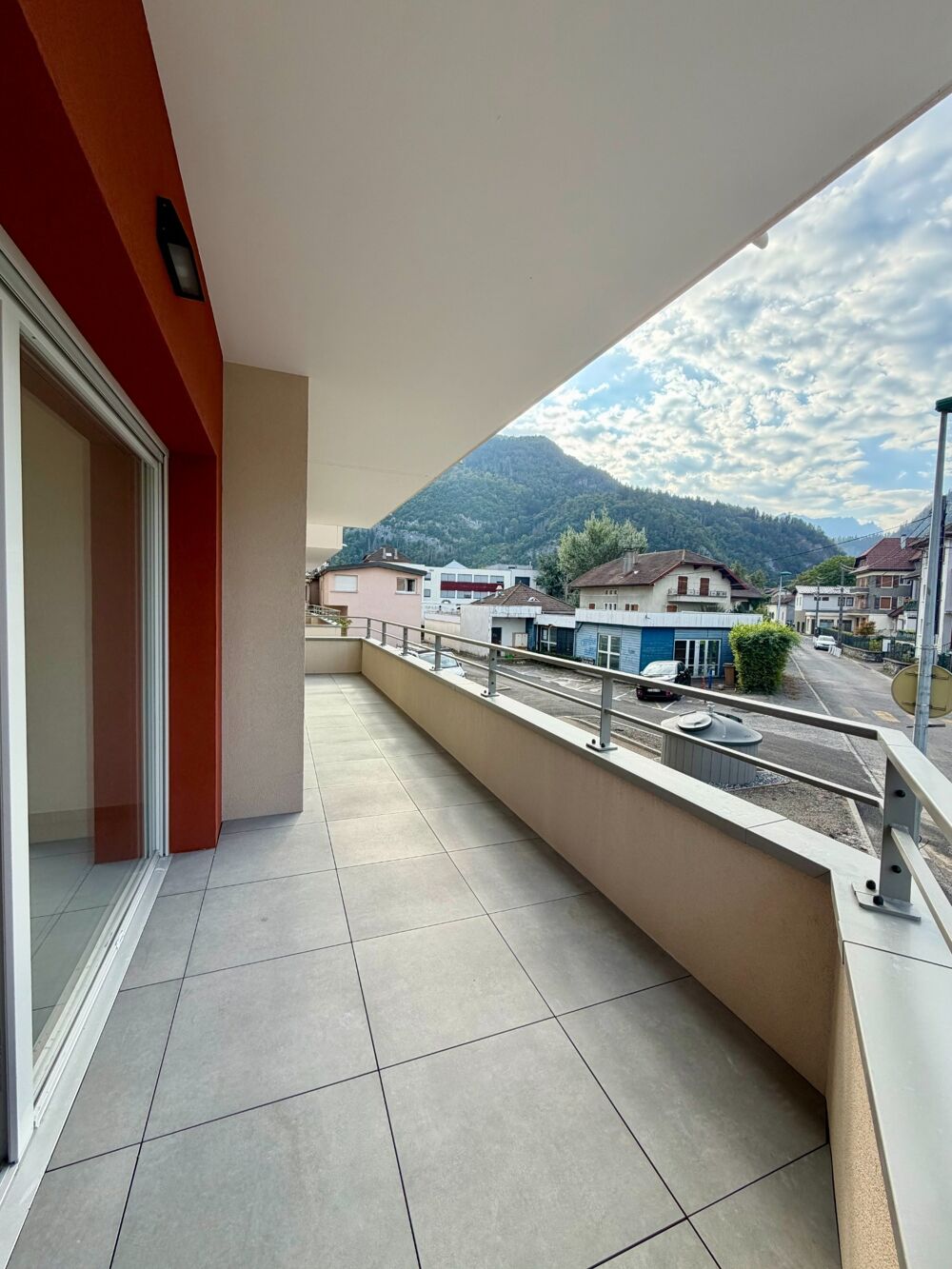 Vente Appartement CLUSES CENTRE – T3 prêt à vivre - sans délais ! Cluses