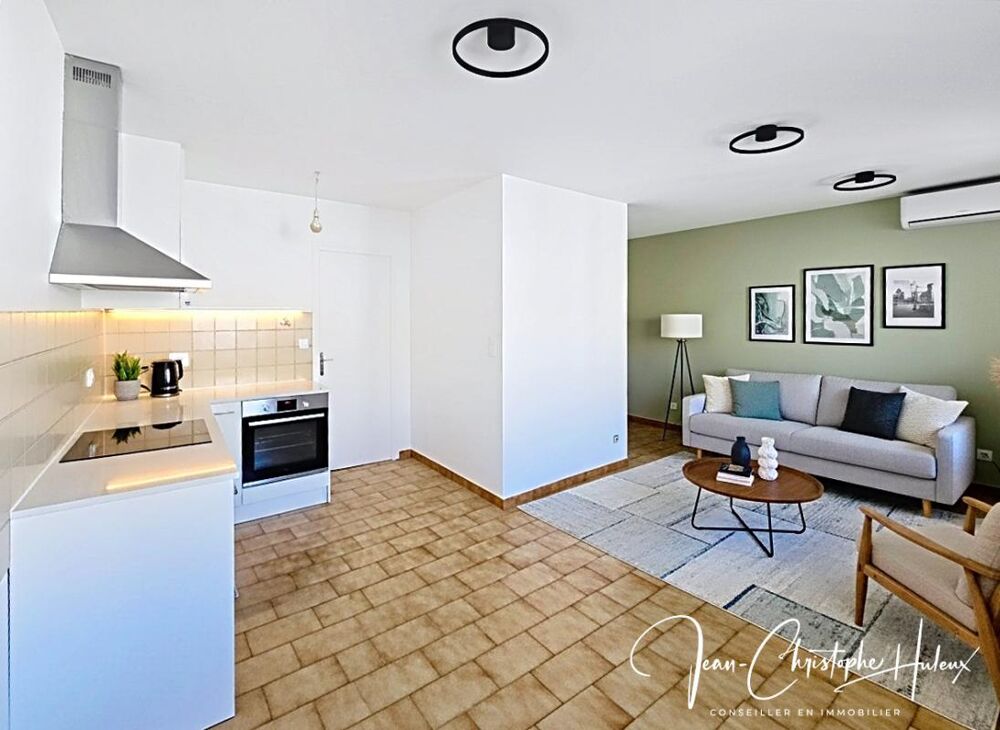 Studio Nimes 1 pièce(s) 37 m2 avec Terrasse et jardin privatif - Vendu Loué -