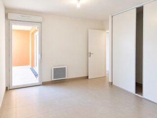 Location Appartement T2 avec parking et balcon à MONTPELLIER Montpellier