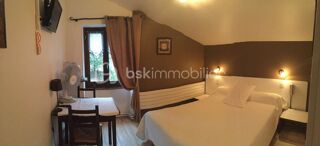  Propriété/château à vendre 10 pièces 450 m²