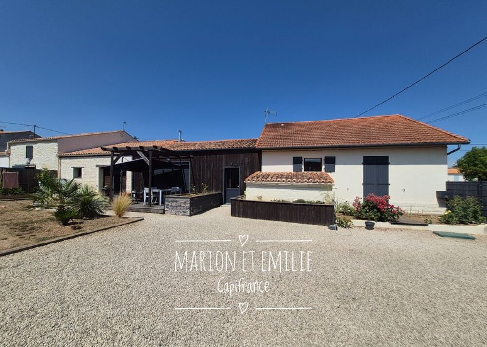 Dpt Deux Sèvres (79), à vendre SAINT HILAIRE LA PALUD maison 3 chambres - Plain pied avec beau jardin clos