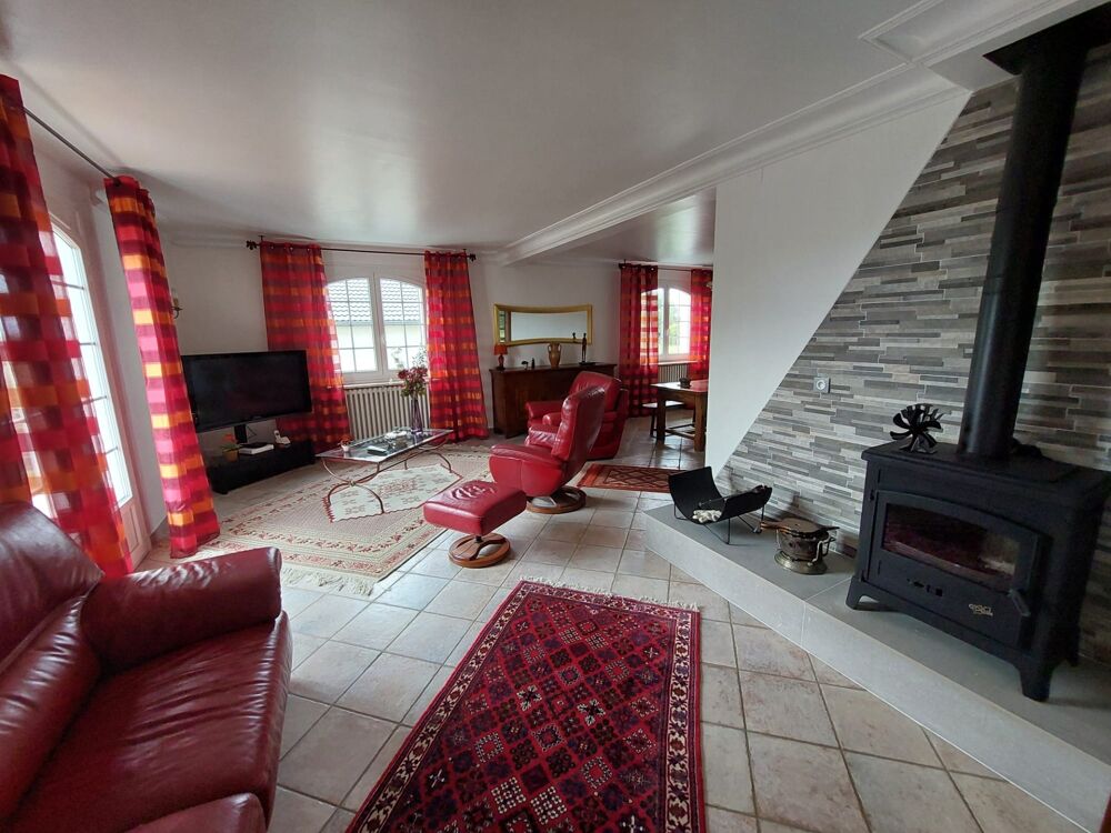 Vente Maison Vaste propriété aux portes d'Aurillac Les quatre chemins