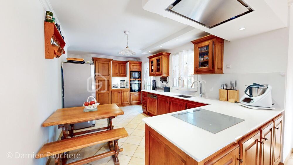 � vendre  Propri�t�/ch�teau Milly-la-For�t (91490)