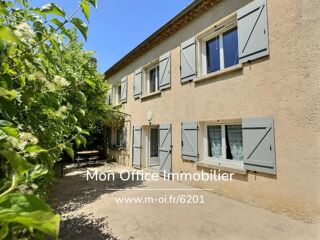  Maison � vendre 10 pi�ces 250 m�