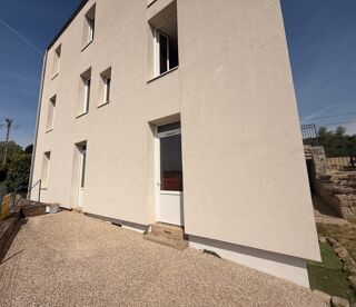  Immeuble à vendre 10 pièces 241 m²
