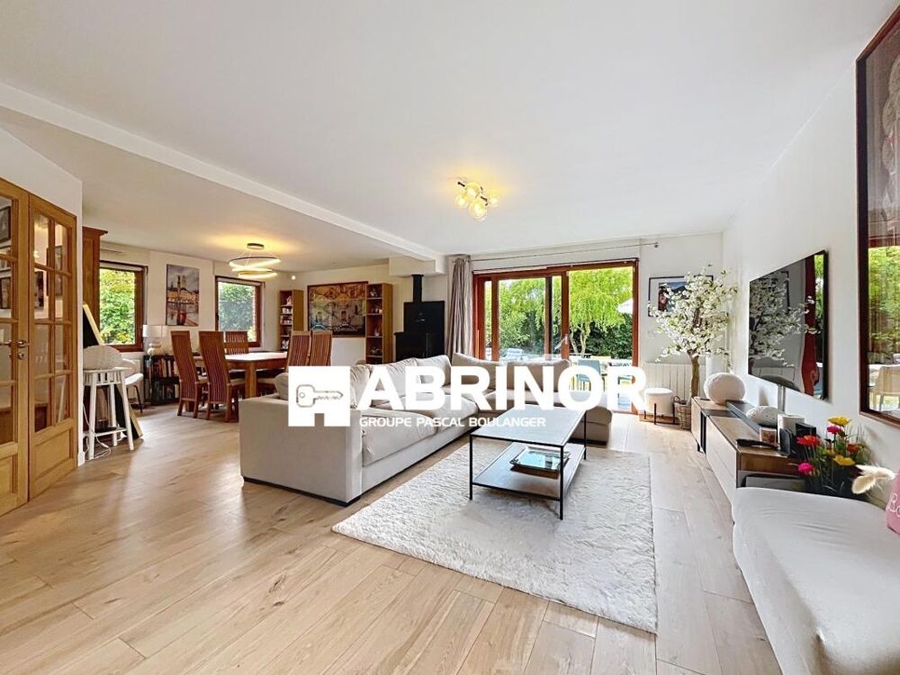 Maison 6 pièces 151 m² · à Camphin en Pevele · 151 m² · 640 000 €