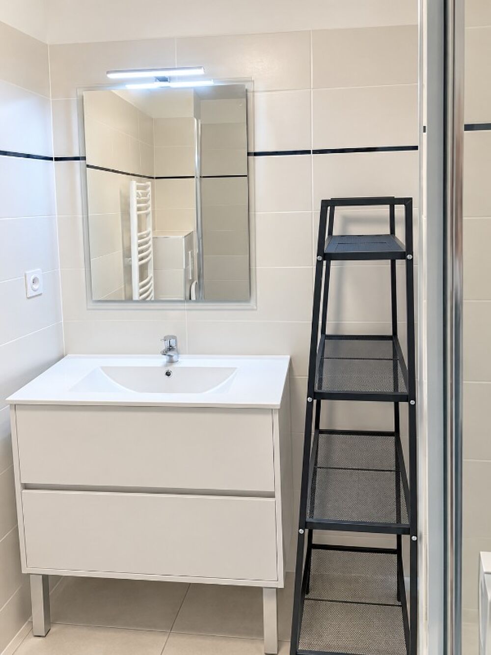 Location Appartement Studio meublé avec jardin à BEAUSOLEIL Beausoleil