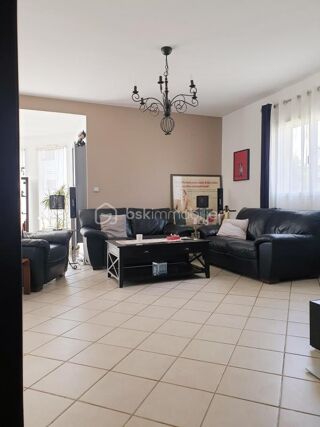  Maison  vendre 6 pices 130 m