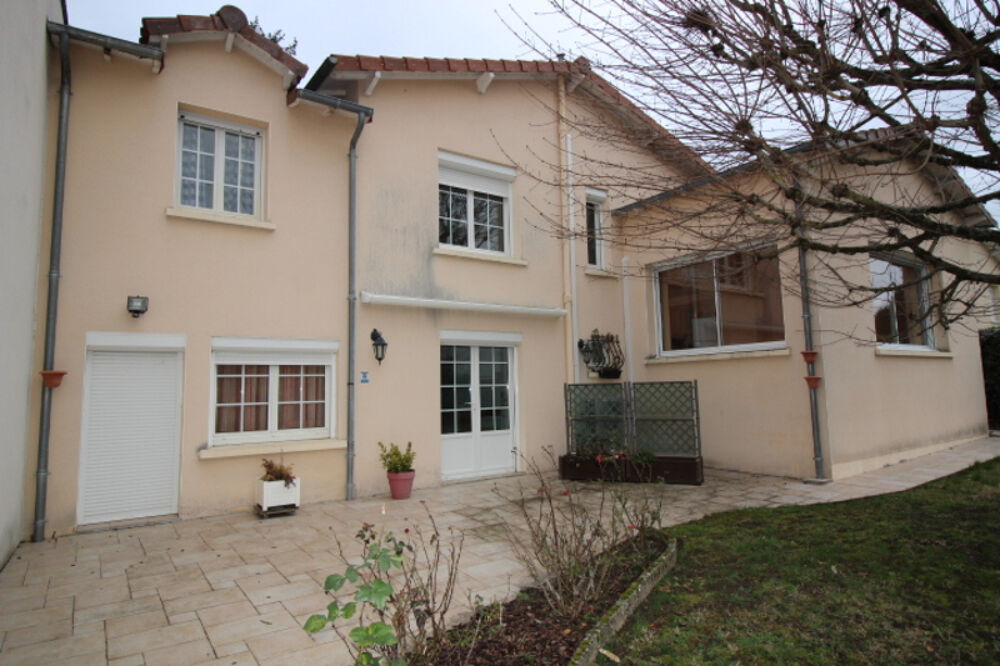 Maison 7 pièces 128 m² · à Chatellerault · 128 m² · 228 000 €