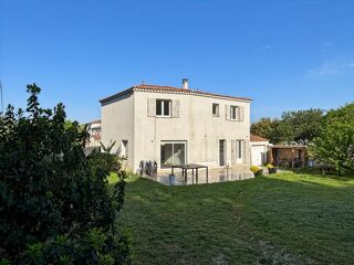 Maison 7 pièces 125 m² · à Suze-la-Rousse · 125 m² · 330 000 €
