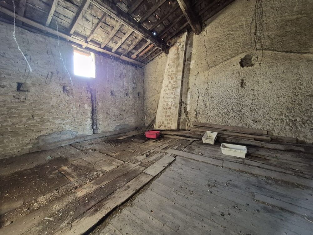 Vente Maison Corps de ferme (T4 + d�pendances) � r�nover � Rieucros (09500) Rieucros