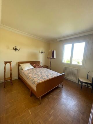  Maison à louer 6 pièces 131 m²