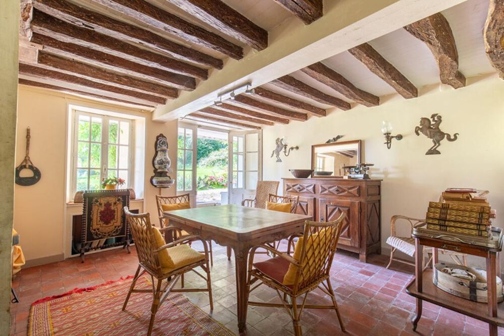 Exclusivité Propriétés-Privées - Maison pleine de charme, dans un cadre exceptionnel