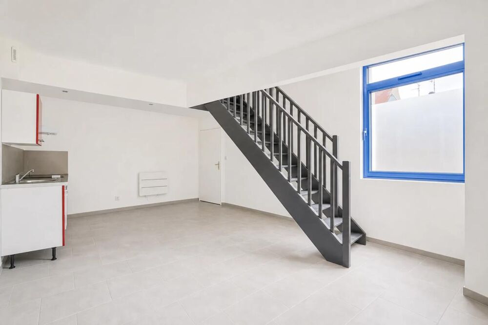 Immeuble loué avec deux appartements à Douai