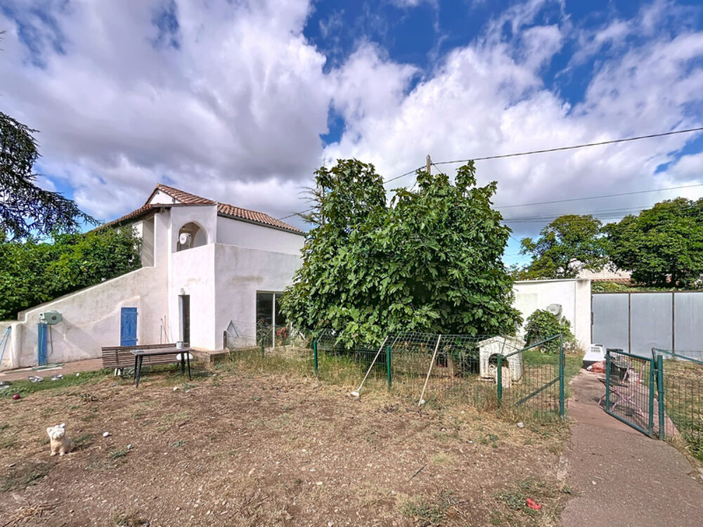 Vente Maison Maison à vendre 5 pièces 130m² 1500m² de terrain BEZIERS (34) Beziers