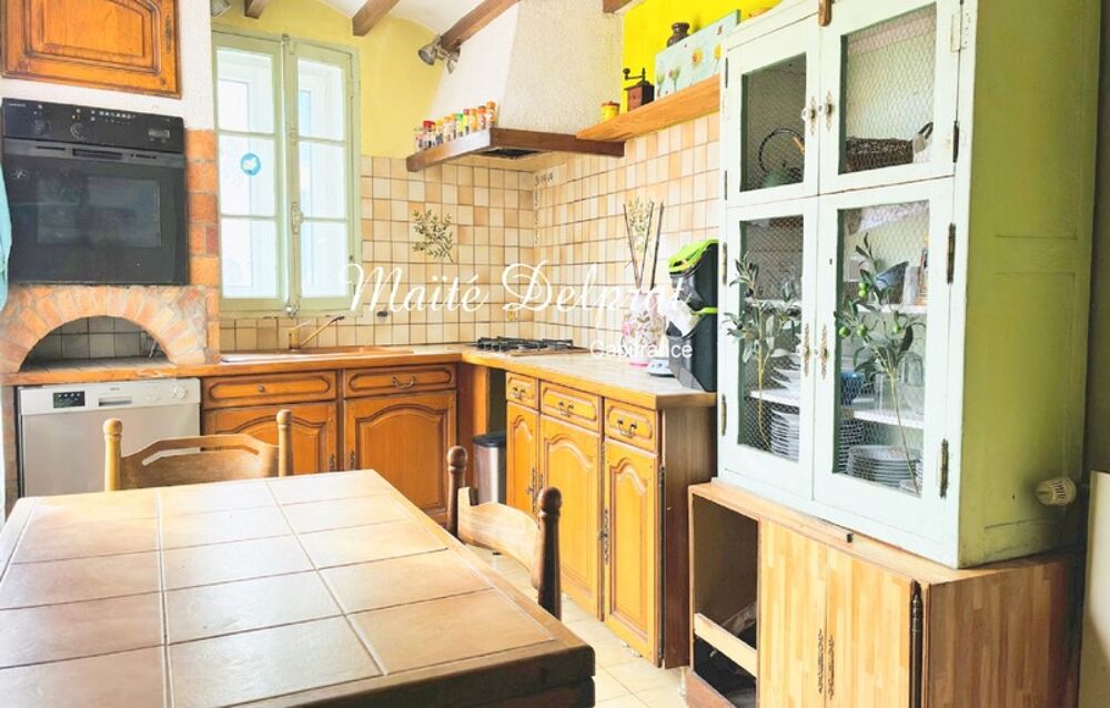 Vente Maison Maison de village à vendre – Malaucène, avec garage et extérieurs.(84) Malaucene