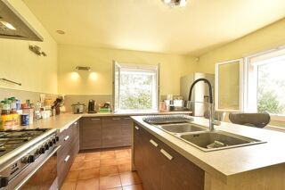 Villa à vendre 9 pièces 174 m²