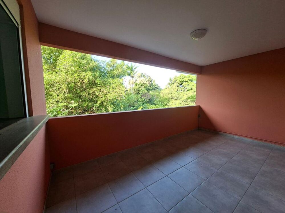Vente Appartement Route des plages Appartement 2 pièce(s) 40 m2+Logia14 m2 Remire montjoly