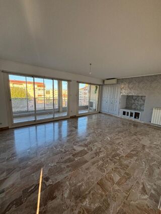  Appartement  vendre 4 pices 105 m