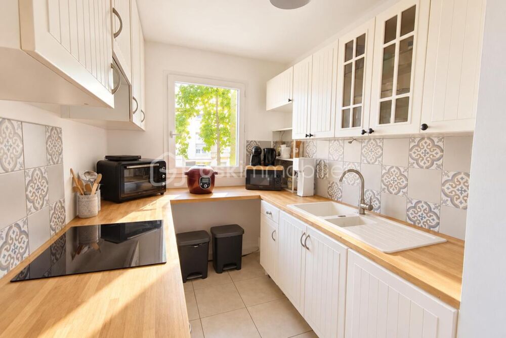 Vente Appartement Appartement 4 pièces 86 m² – rez-de-jardin plein Sud – 3 chambres – entièrement rénové Saint cyr l ecole