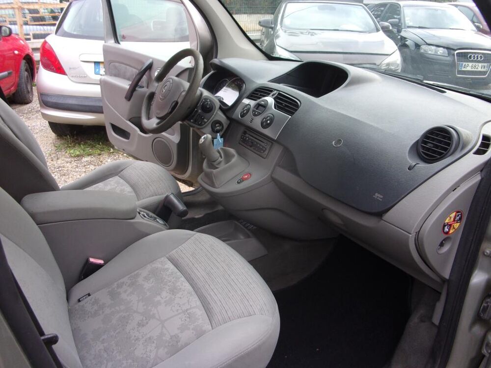 Kangoo II 1,5 DCI TPMR PRIVILEGE 2010 occasion 13510 &Eacute;guilles