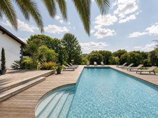  Maison à vendre 12 pièces 408 m²