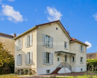  Maison  vendre 9 pices 206 m