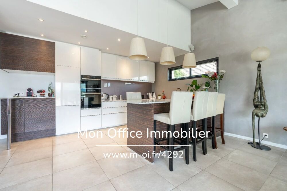 � vendre  Villa Saint-Rapha�l (83700)