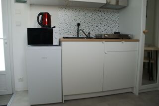  Appartement à louer 1 pièce 25 m²