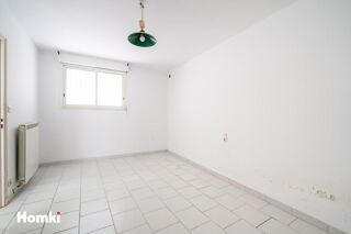  Immeuble à vendre 11 pièces 220 m²
