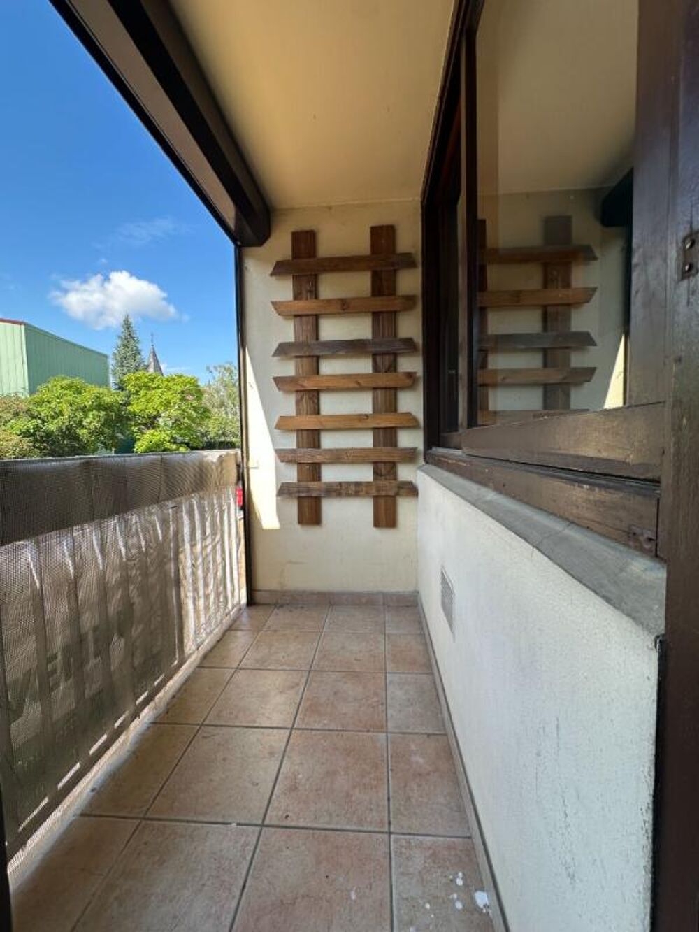 Appartement 4 pièces 79 m2 avec balcon, parking et cave