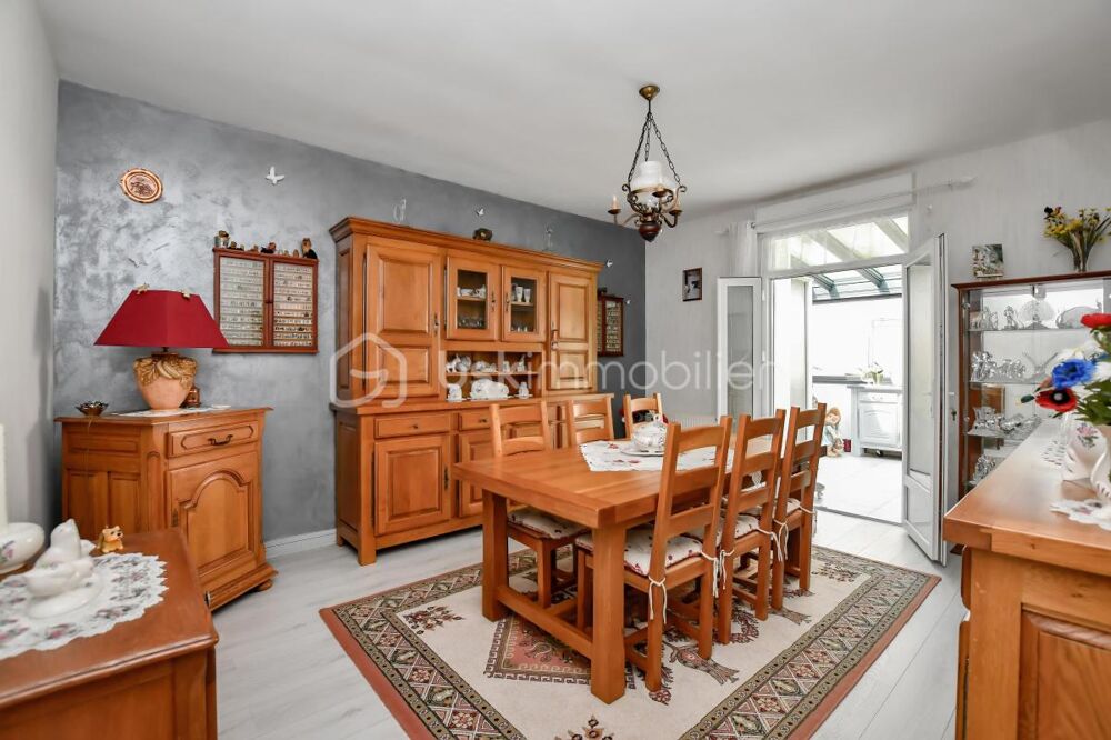 Vente Propriété/Château Maison de Maître - 7 pièces - 184m² Villotte devant louppy
