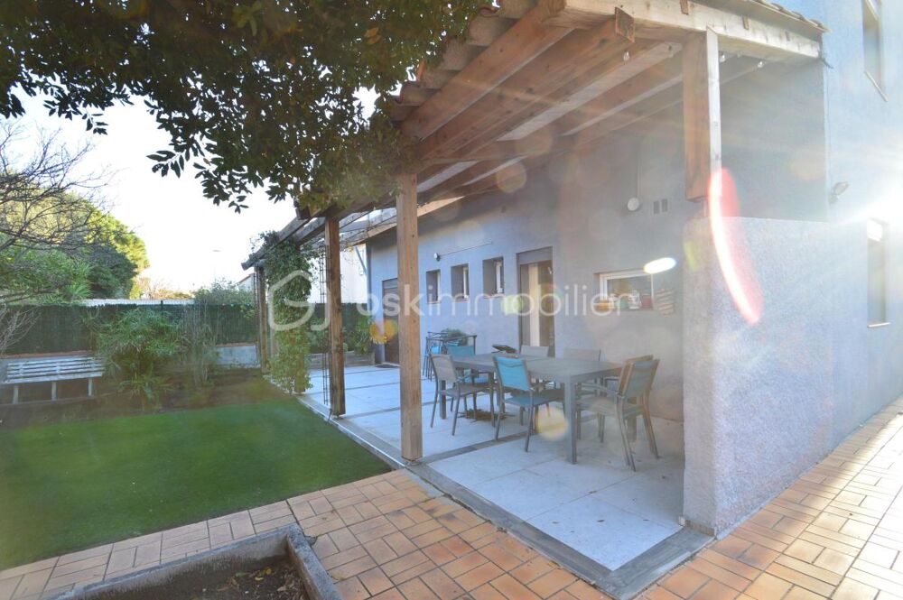 Vente Villa Villa T7 avec jardin, piscine et garage Saint laurent de la salanque