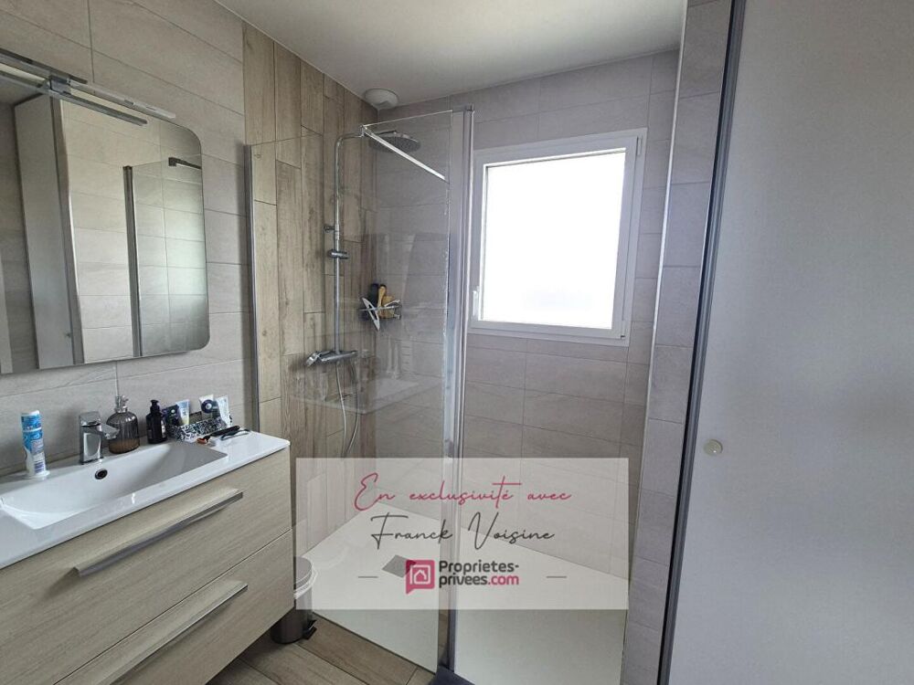 Vente Maison A VENDRE en Exclusivité à Vendrennes, Maison de 89 m2 env avec 2 chambres et 1 bureau sur une parcelle de 574 m2 Vendrennes