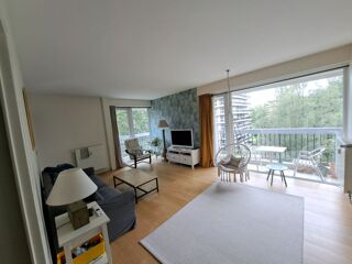  Appartement à louer 4 pièces 77 m²