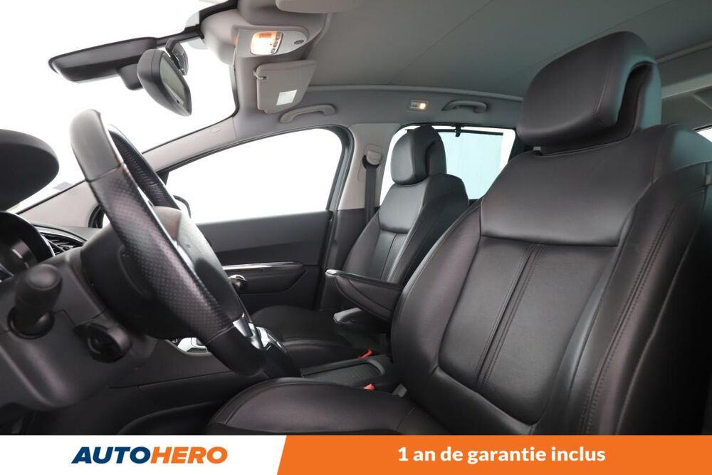 5008 I 2.0 Blue-HDi Allure 7PL 150 ch 2016 occasion 92130 Issy-les-Moulineaux