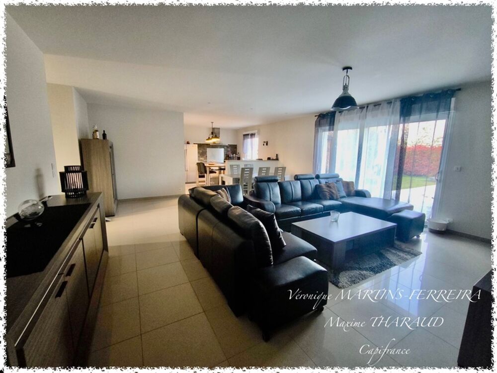 Maison plain-pied 4 chambres + piscine chauffée + dépendance 72 m²  Quincy