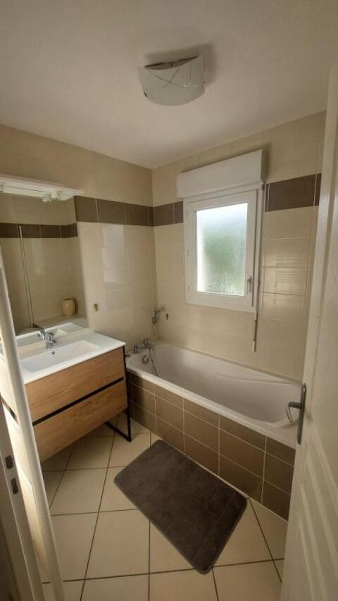  Appartement � louer 4 pi�ces 78 m�