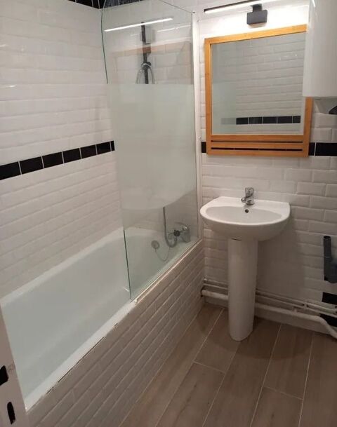  Appartement � louer 1 pi�ce 75 m�