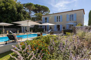  Maison à vendre 7 pièces 220 m²